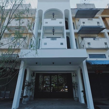 Matou Hostel & Cafe Ban Laem Muang Exterior photo